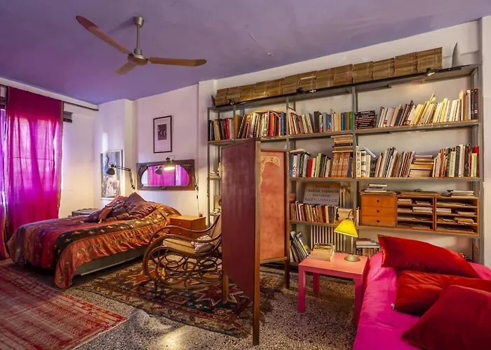 Unique Loft- Down Town