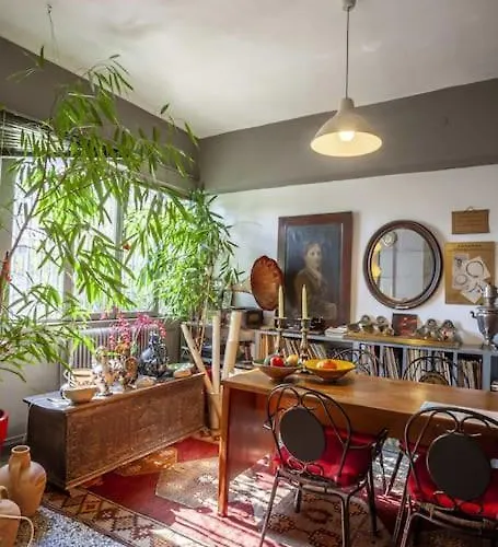 Unique Loft- Down Town *