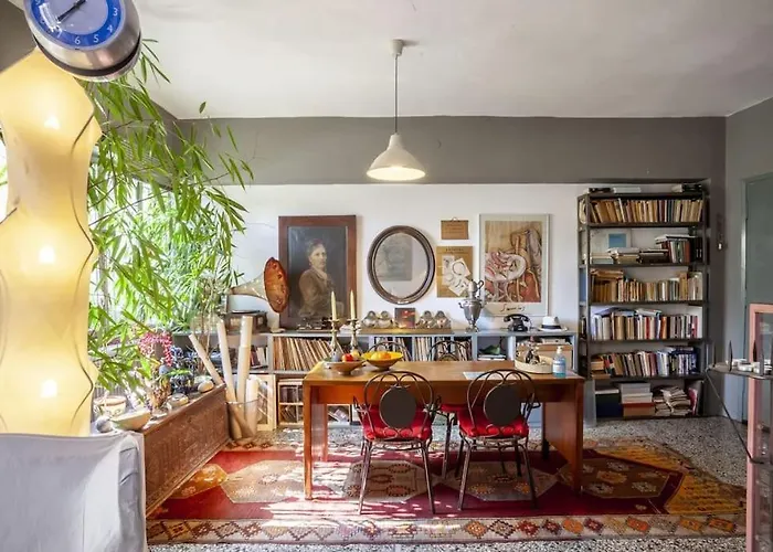 Unique Loft- Down Town